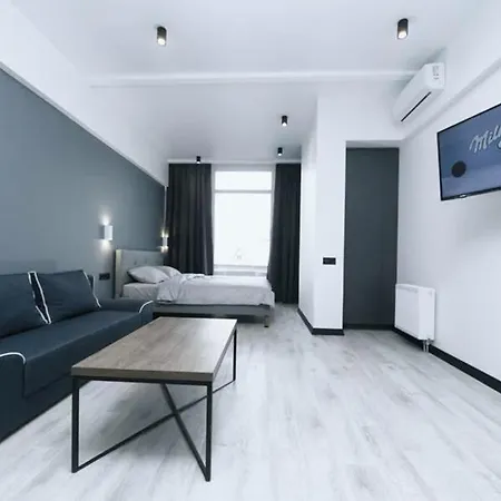 Hotrent Pechersk Lesy 20/22